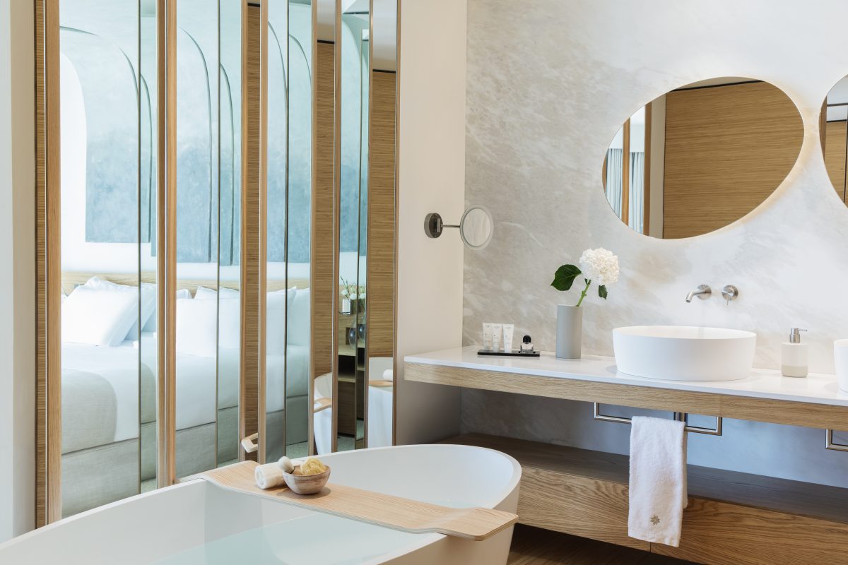 Suite Bathroom Ibiza Grand Luxe
